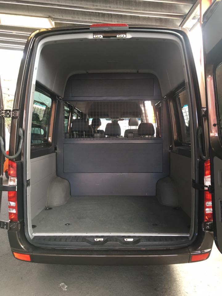 Mercedes Sprinter Combi — 2