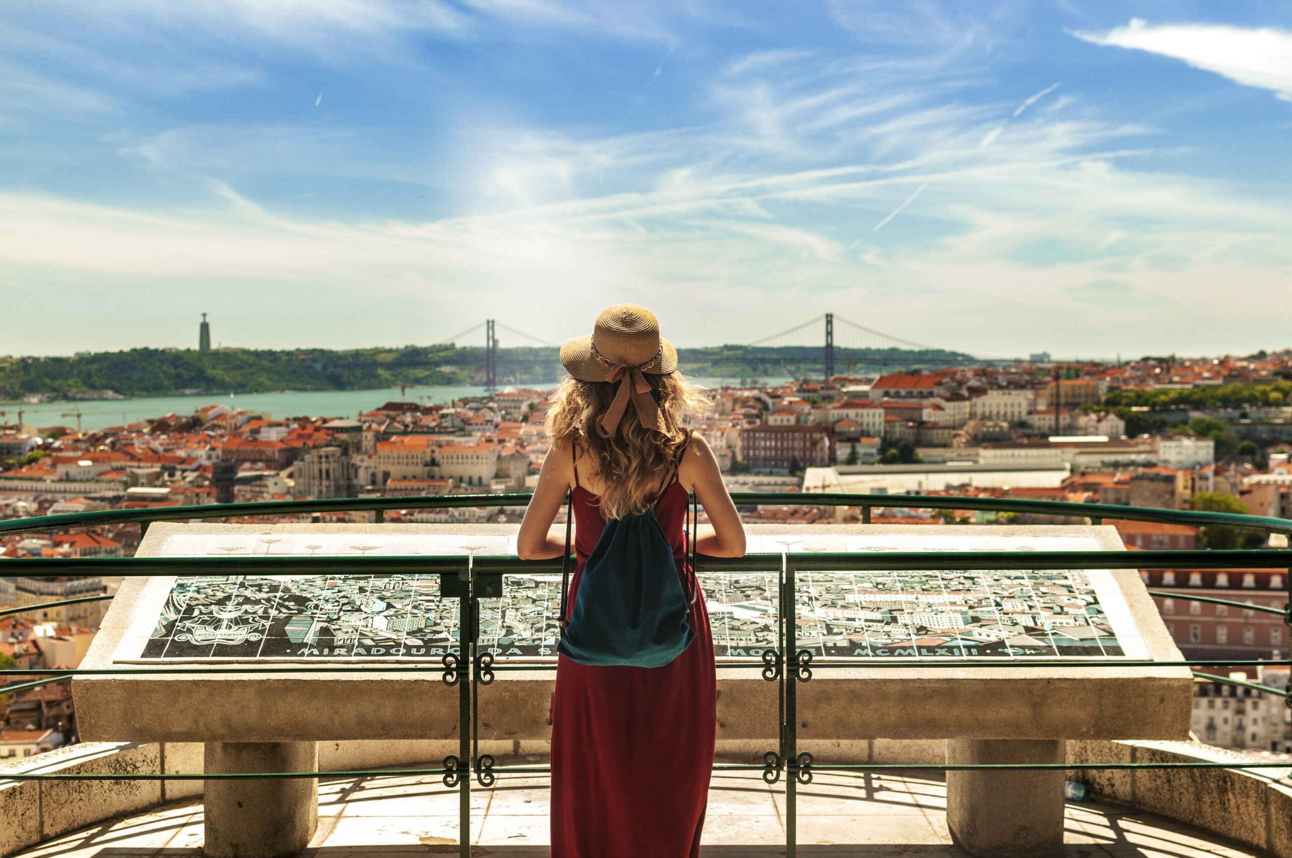 Vista sobre Lisboa e o rio Tejo